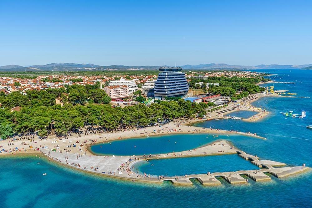 Apartment And Rooms Dalmatiko Vodice Exteriör bild